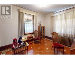 144 HURON STREET - 16