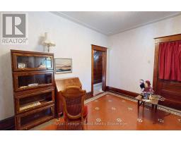 144 HURON STREET - 17