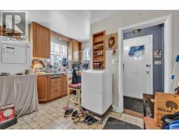 335 WELLINGTON STREET N - 5