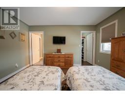 218 BALDWIN STREET - 19