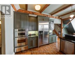 11 - 81 BROADWAY STREET - 10