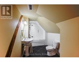 11 - 81 BROADWAY STREET - 20