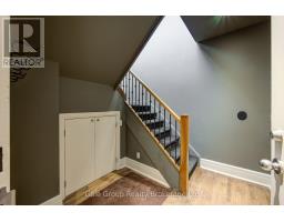 11 - 81 BROADWAY STREET - 28