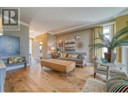 1142 CAEN AVENUE - 12