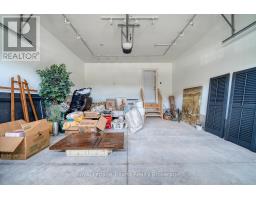 1142 CAEN AVENUE - 37