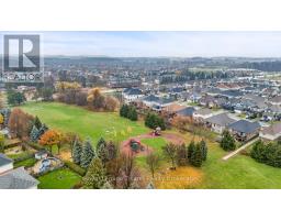 1248 CAEN AVENUE - 11