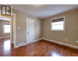 112 SYDENHAM STREET - 24