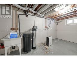 112 SYDENHAM STREET - 32