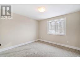 61 SUNVIEW DRIVE - 20