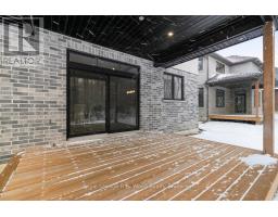 61 SUNVIEW DRIVE - 25