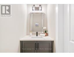 61 SUNVIEW DRIVE - 6