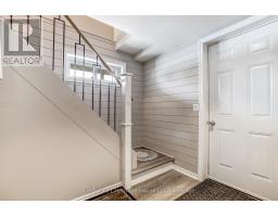 702 QUEEN STREET - 15