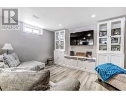 702 QUEEN STREET - 19