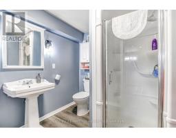 702 QUEEN STREET - 20