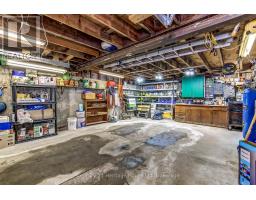 702 QUEEN STREET - 29