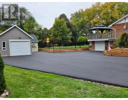 702 QUEEN STREET - 33