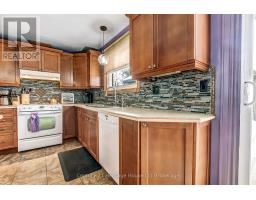 702 QUEEN STREET - 9