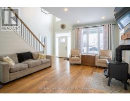 82 SUNVIEW DRIVE - 5