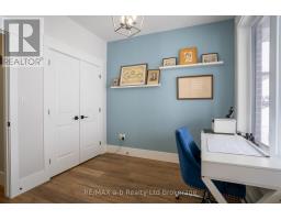 82 SUNVIEW DRIVE - 8