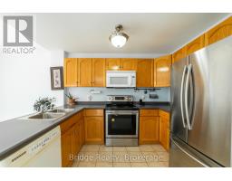 551 ONTARIO STREET - 11