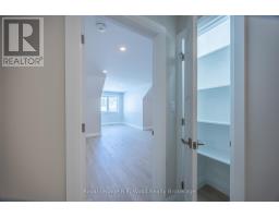 15 GREENHILL DRIVE - 33