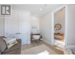 15 GREENHILL DRIVE - 8