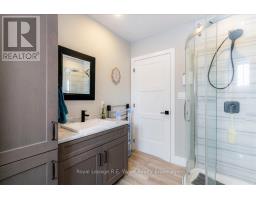 35 CHURCH STREET E - 17