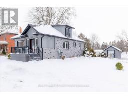 35 CHURCH STREET E - 4