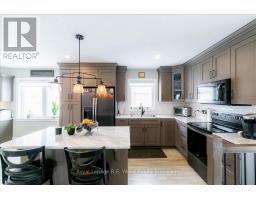 35 CHURCH STREET E - 8