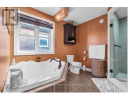 15 HOLLAND AVENUE - 16