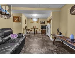 15 HOLLAND AVENUE - 29