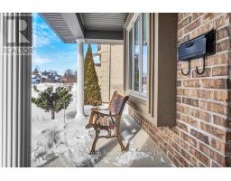 15 HOLLAND AVENUE - 4