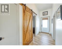 53 WELLINGTON STREET - 26