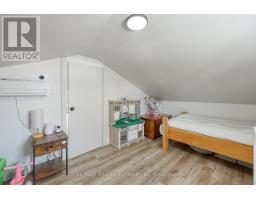 53 WELLINGTON STREET - 30