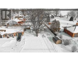 53 WELLINGTON STREET - 38