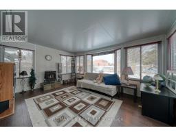 32 PRINCESS PARK ROAD - 29