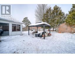 32 PRINCESS PARK ROAD - 47