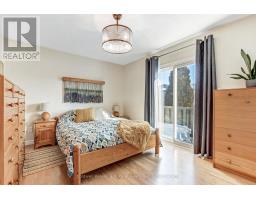 12 PEACH STREET - 10