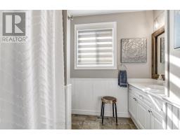 12 PEACH STREET - 12