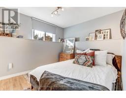 12 PEACH STREET - 17