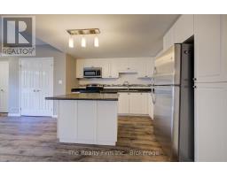 H - 236 RACHEL CRESCENT - 23