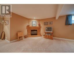 54 - 570 SPITFIRE STREET - 35