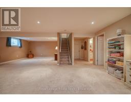 54 - 570 SPITFIRE STREET - 36