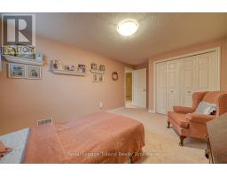 54 - 570 SPITFIRE STREET - 39