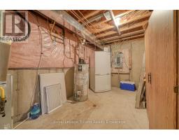 54 - 570 SPITFIRE STREET - 41