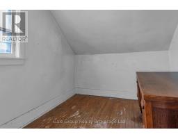 42 SANDERS STREET - 29