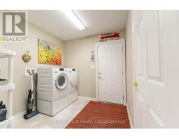 90 WESTON DRIVE - 18