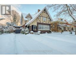 140 VANSITTART AVENUE - 2