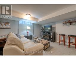 140 VANSITTART AVENUE - 29