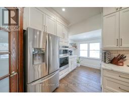 285 INGERSOLL AVENUE - 17